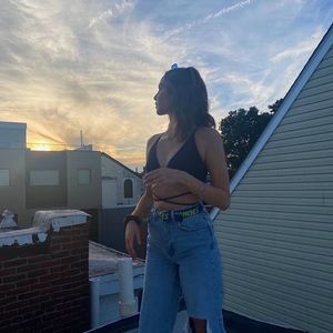 Meet your Posher, Nora